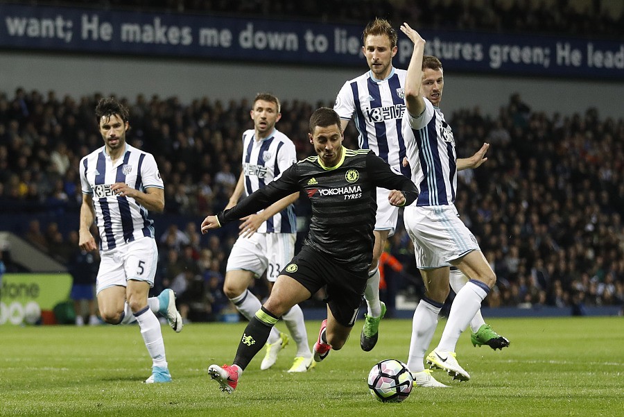 今夜欧联传出新动向,上海久事再遭质疑,管理层表态:赛场秩序良好,团队化学反应显著 今夜欧联传出新动向,上海久事再遭质疑,管理层表态:赛场秩序良好,团队化学反应显著